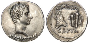 Augustus 27 BC-14 AD - AR Denarius - RIC-516